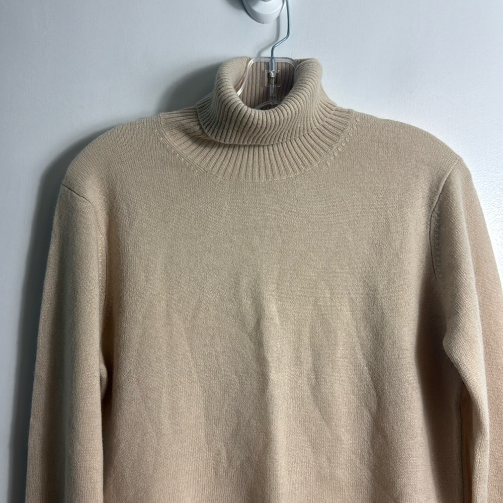 Evelyn Grace Cream Tan Cashmere Turtleneck Minimalist Quiet Luxury Sweater L - Picture 3 of 8